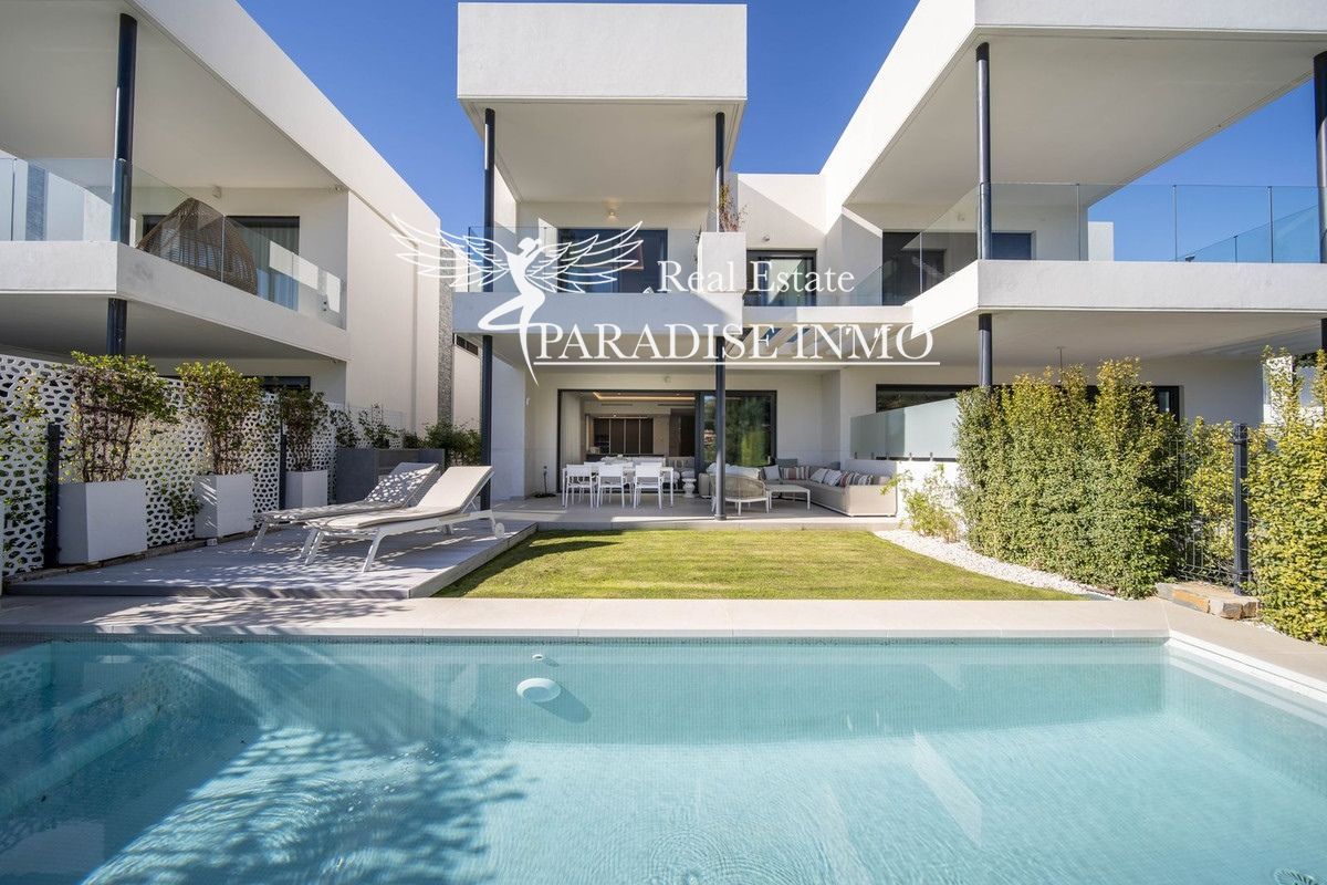 Detached villa for sale Marbella, Málaga. Ref: 5433. Paradise Group 
