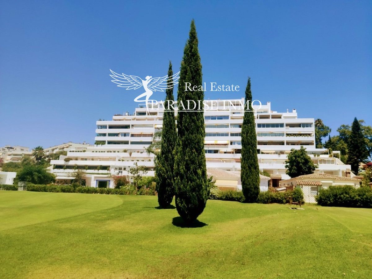 Flat for sale Marbella, Málaga. Ref: 5439. Paradise Group 