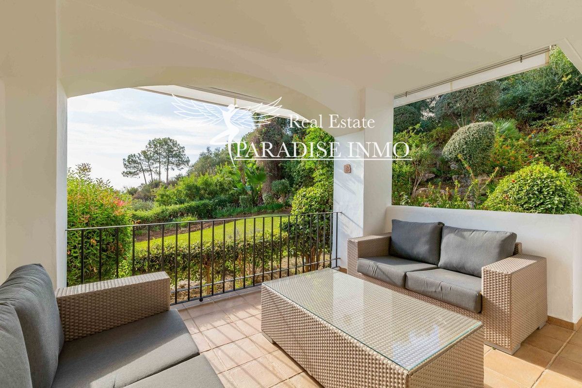 Flat for sale Benahavis, Málaga. Ref: 5443. Paradise Group 