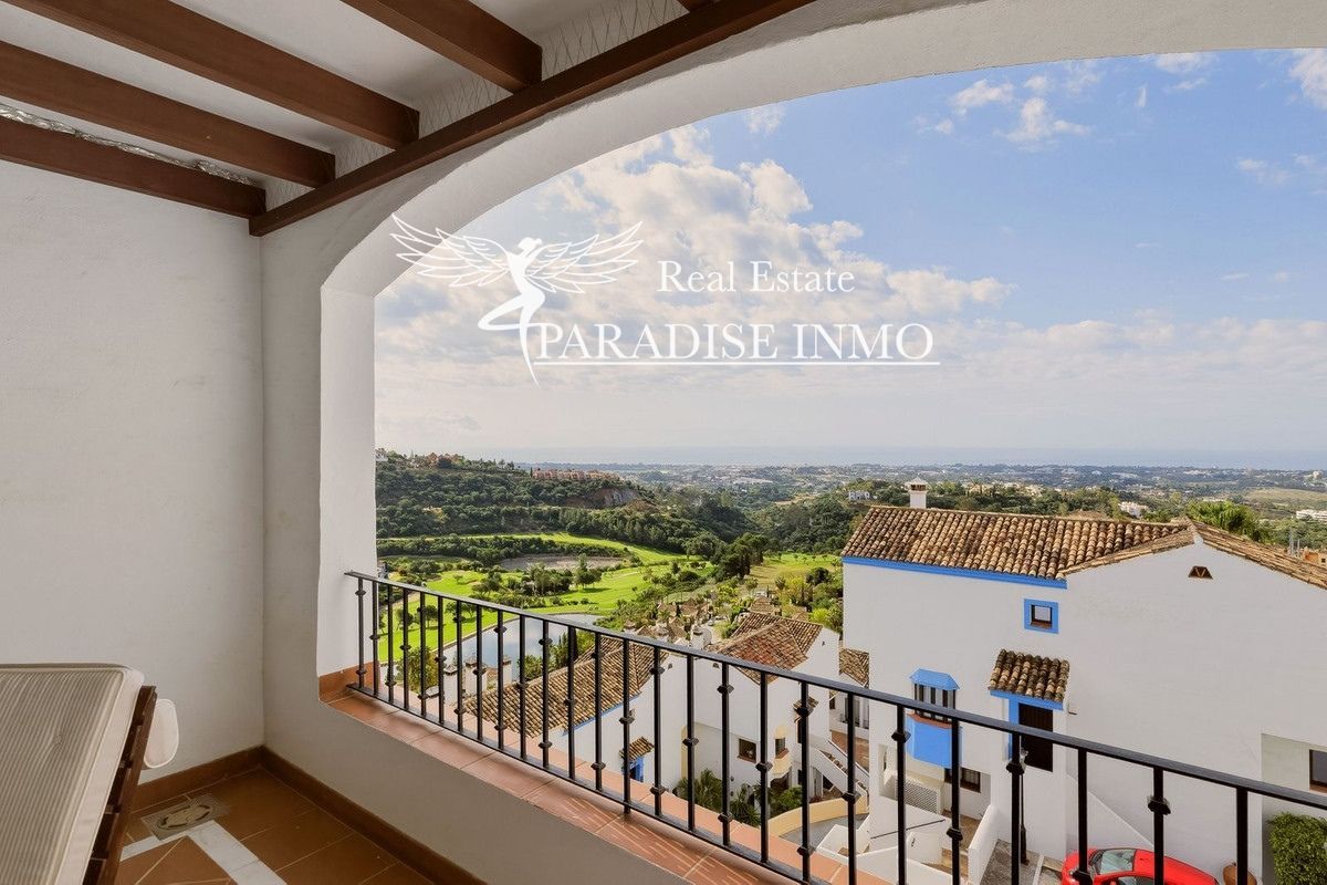 Flat for sale Benahavis, Málaga. Ref: 5450. Paradise Group 