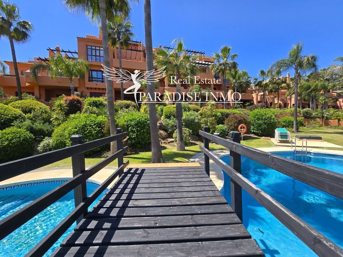 Flat for sale Marbella, Málaga. Ref: 5464. Paradise Group 