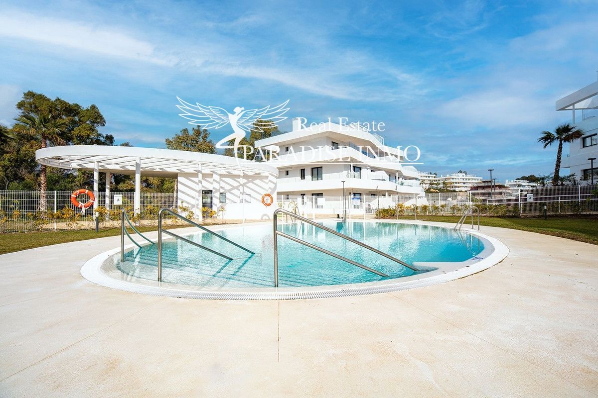 Flat for sale Estepona, Málaga. Ref: 5469. Paradise Group 