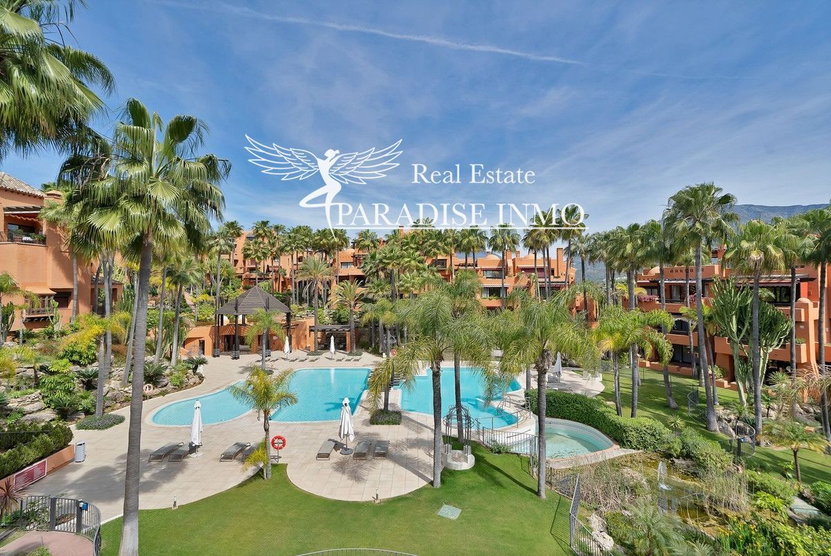 Flat for sale Marbella, Málaga. Ref: 5474. Paradise Group 