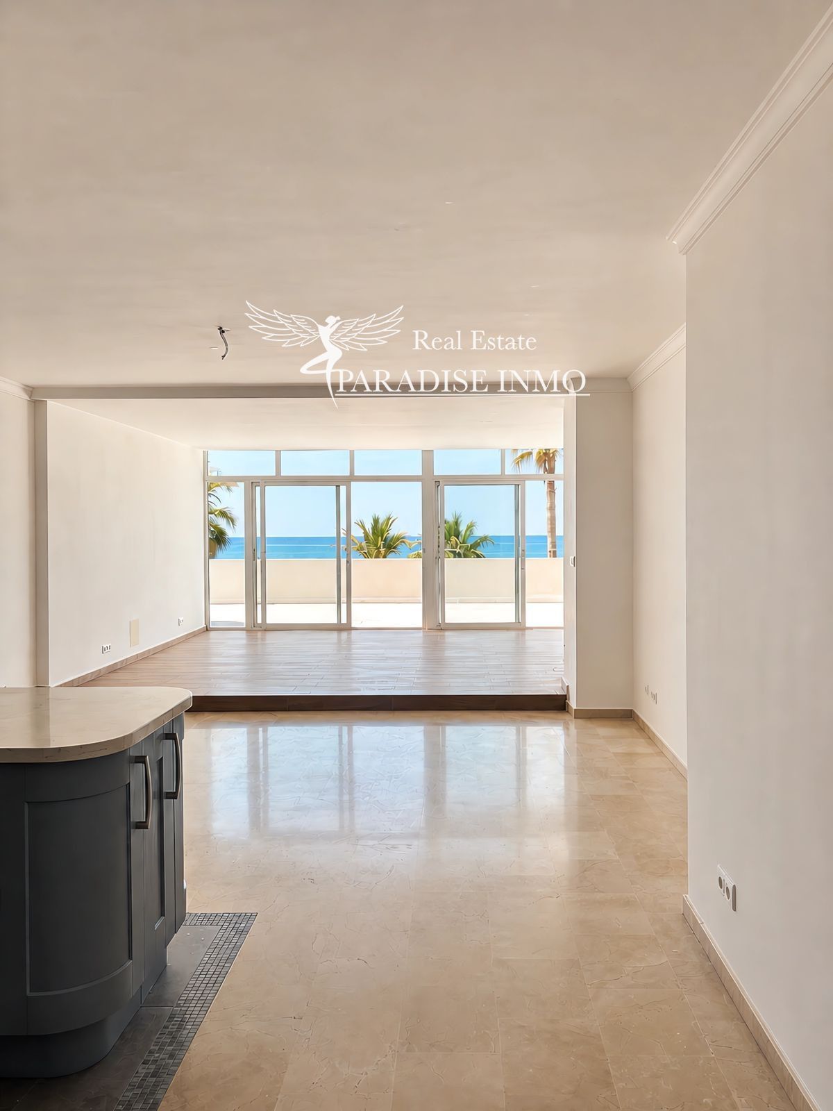 Flat for sale Estepona, Málaga. Ref: 5482. Paradise Group 