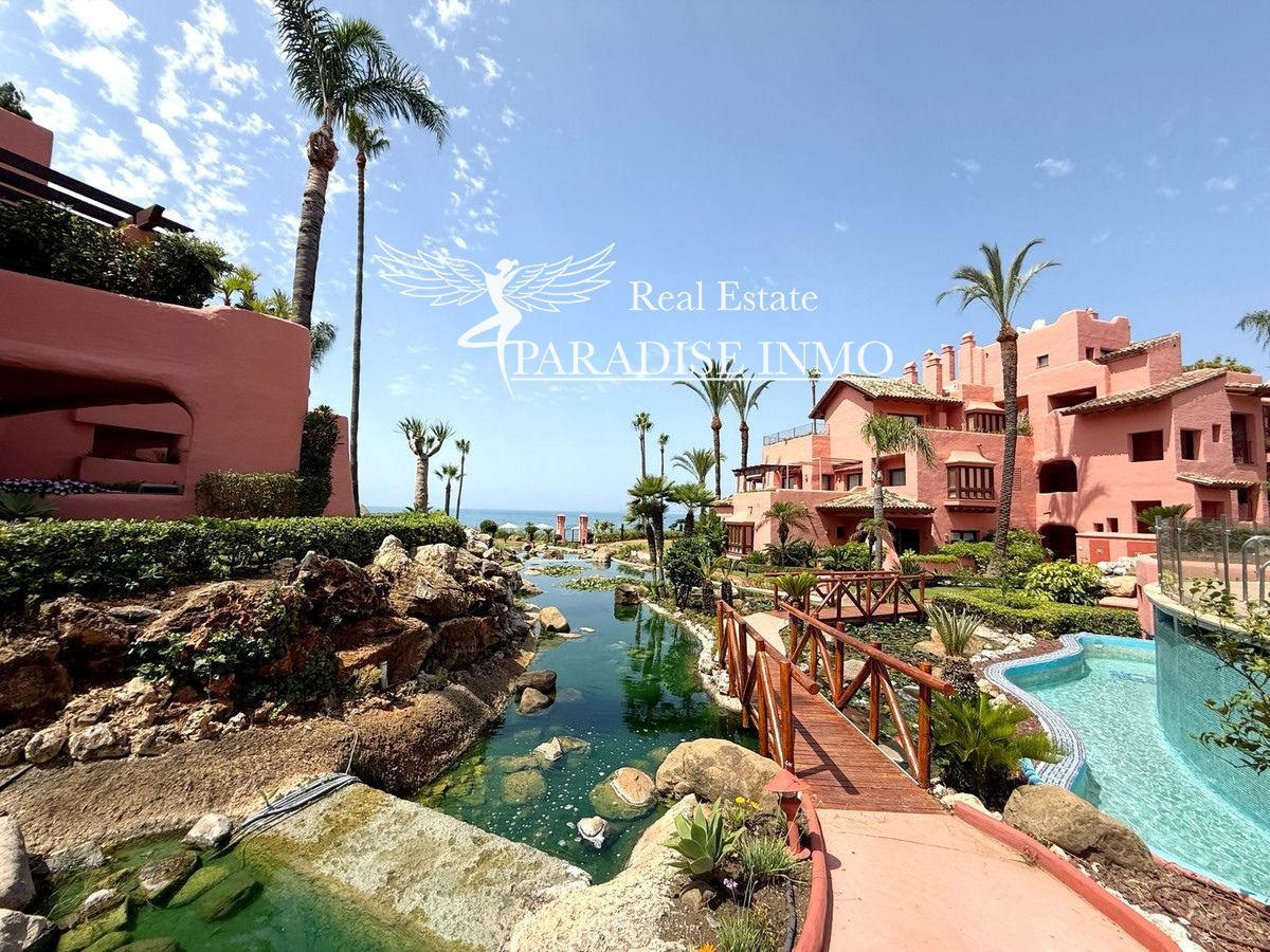 Flat for sale Estepona, Málaga. Ref: 5489. Paradise Group 
