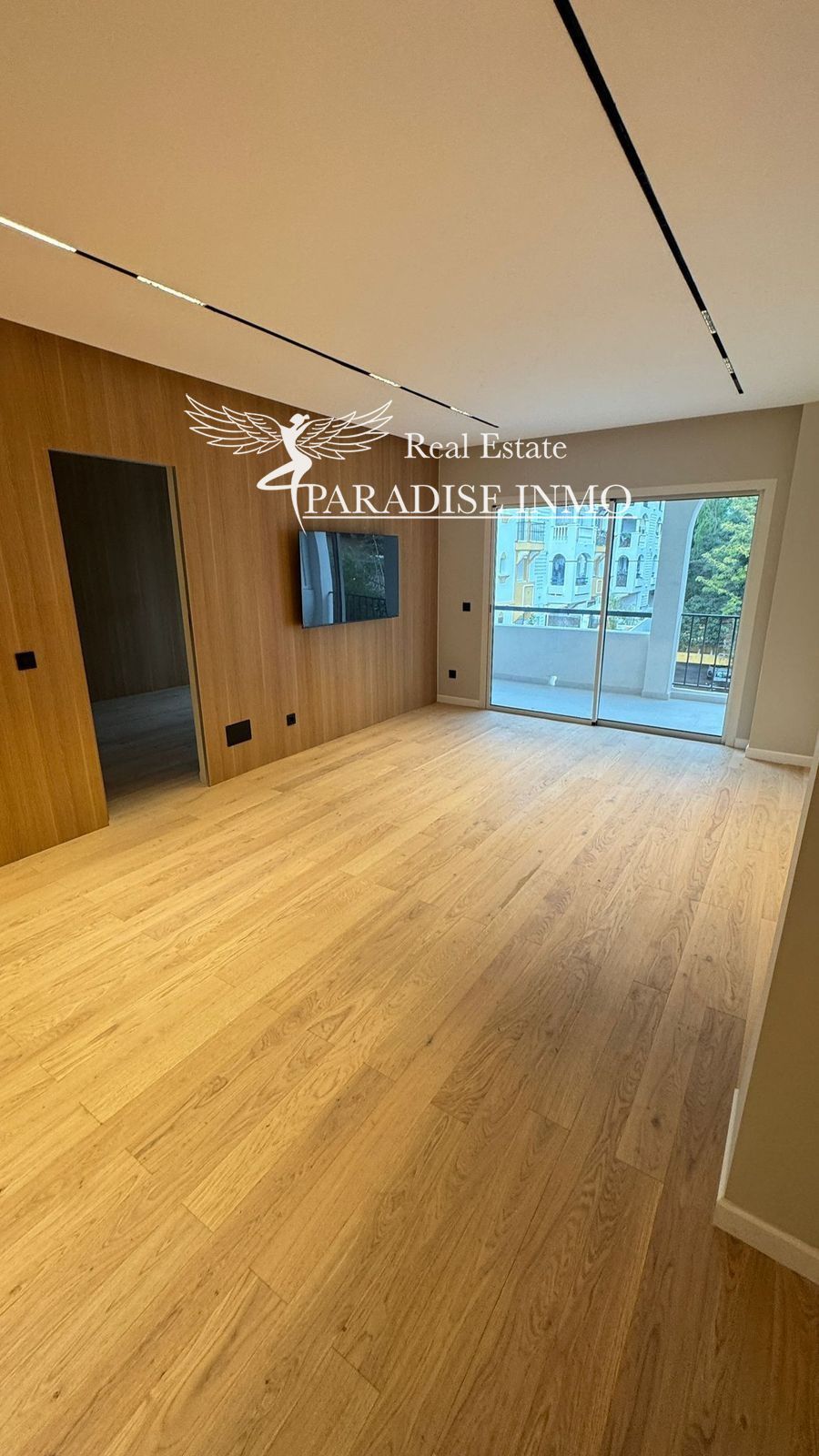 Flat for sale Marbella, Málaga. Ref: 5499. Paradise Group 