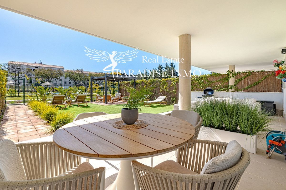 Flat for sale Estepona, Málaga. Ref: 5517. Paradise Group 