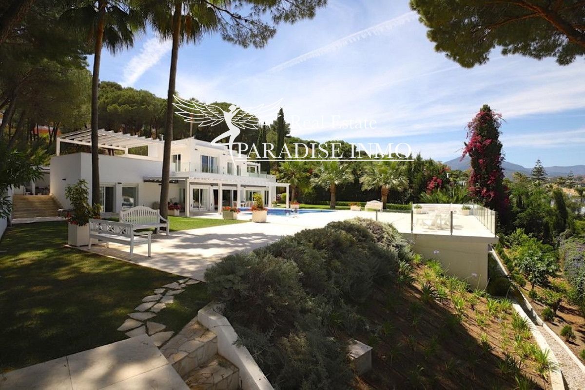 Detached villa for sale Marbella, Málaga. Ref: 5521. Paradise Group 