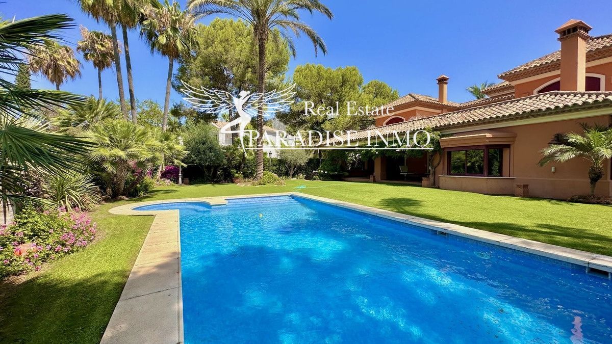 Detached villa for sale Marbella, Málaga. Ref: 5532. Paradise Group 