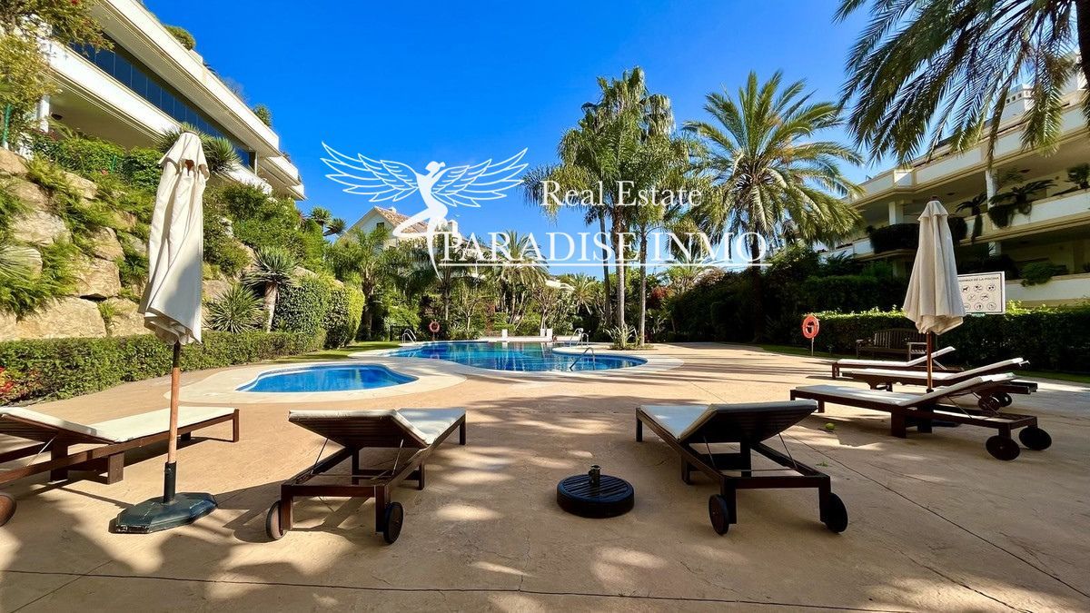 Flat for sale Marbella, Málaga. Ref: 5534. Paradise Group 