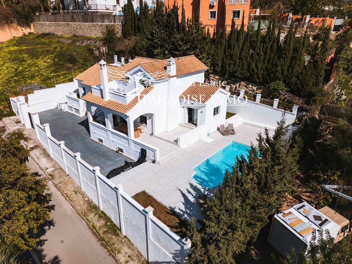 Detached villa for sale Estepona, Málaga. Ref: 5552. Paradise Group 