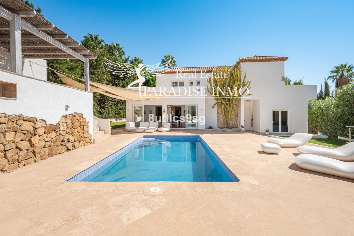 Detached villa for sale Marbella, Málaga. Ref: 5584. Paradise Group 