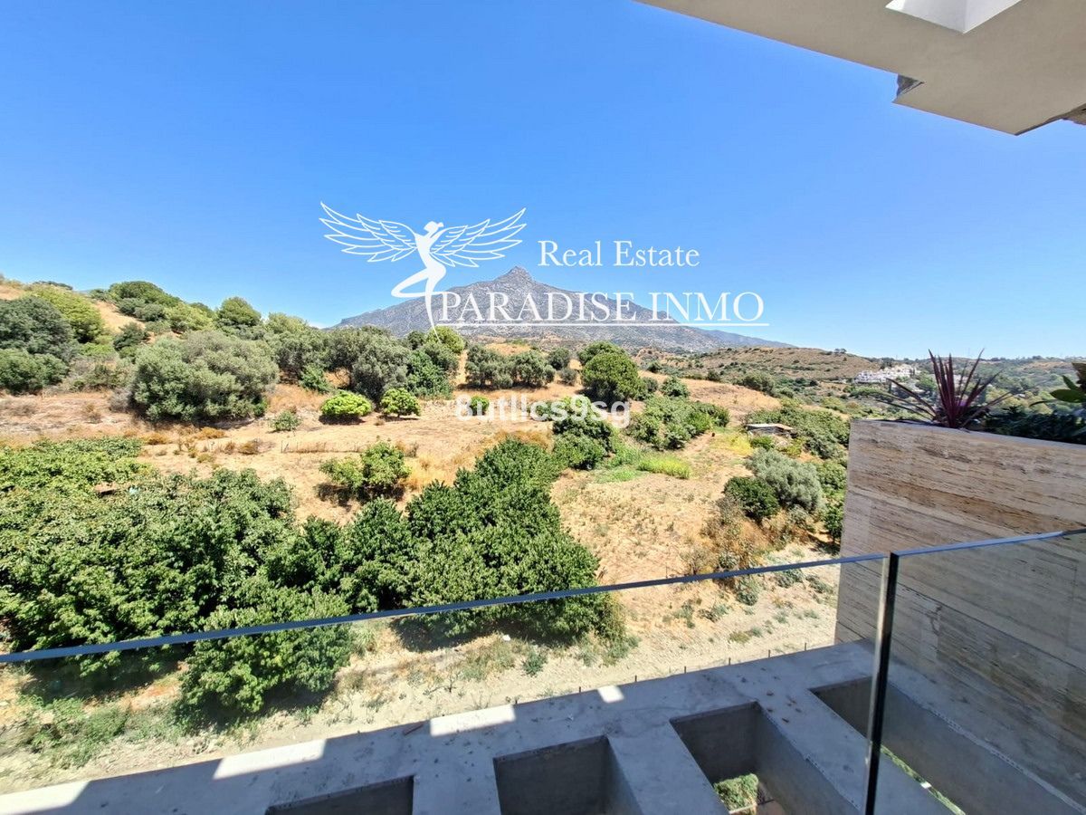 Flat for sale Marbella, Málaga. Ref: 5586. Paradise Group 