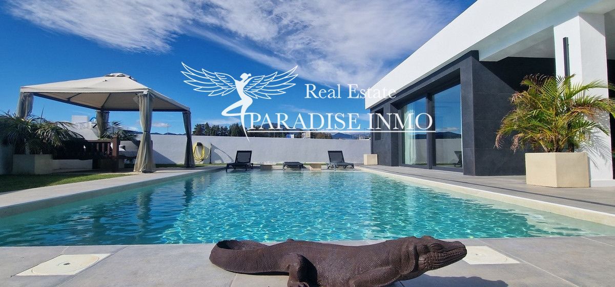 Detached villa for sale Marbella, Málaga. Ref: 5618. Paradise Group 