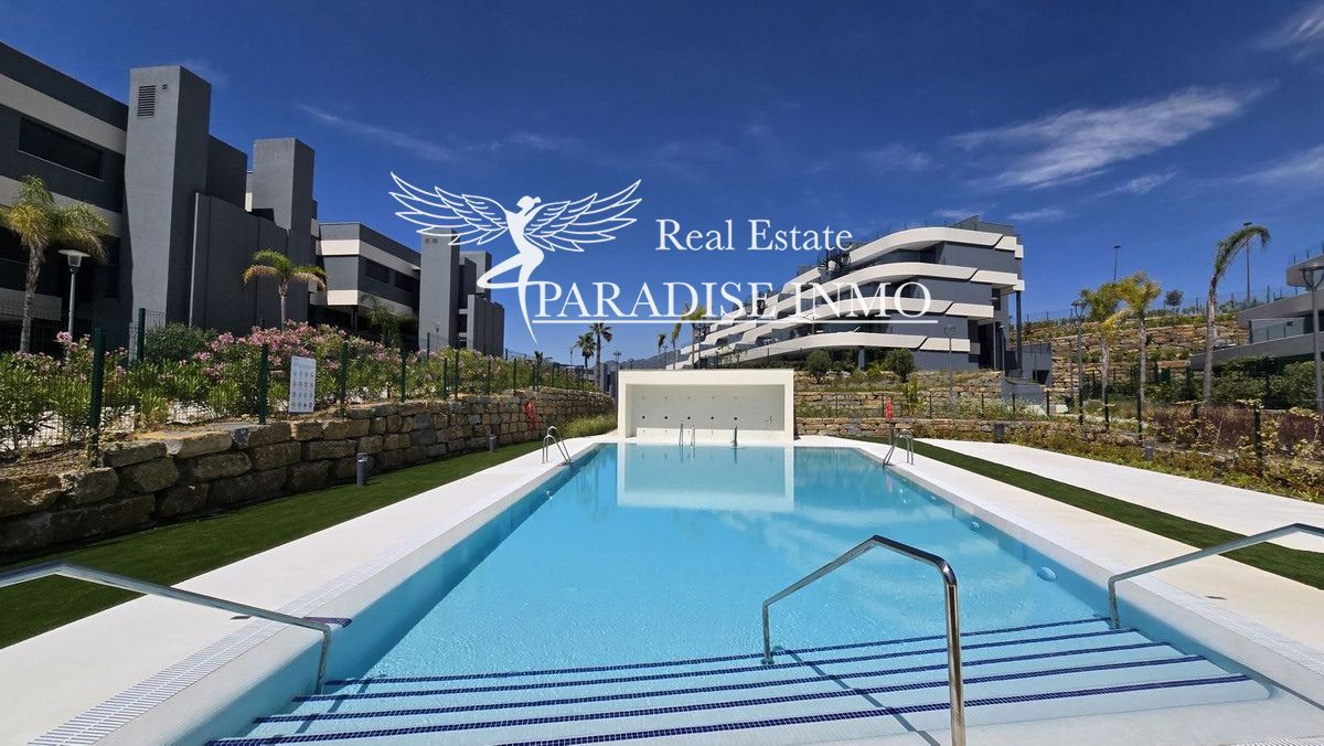Flat for sale Estepona, Málaga. Ref: 5621. Paradise Group 