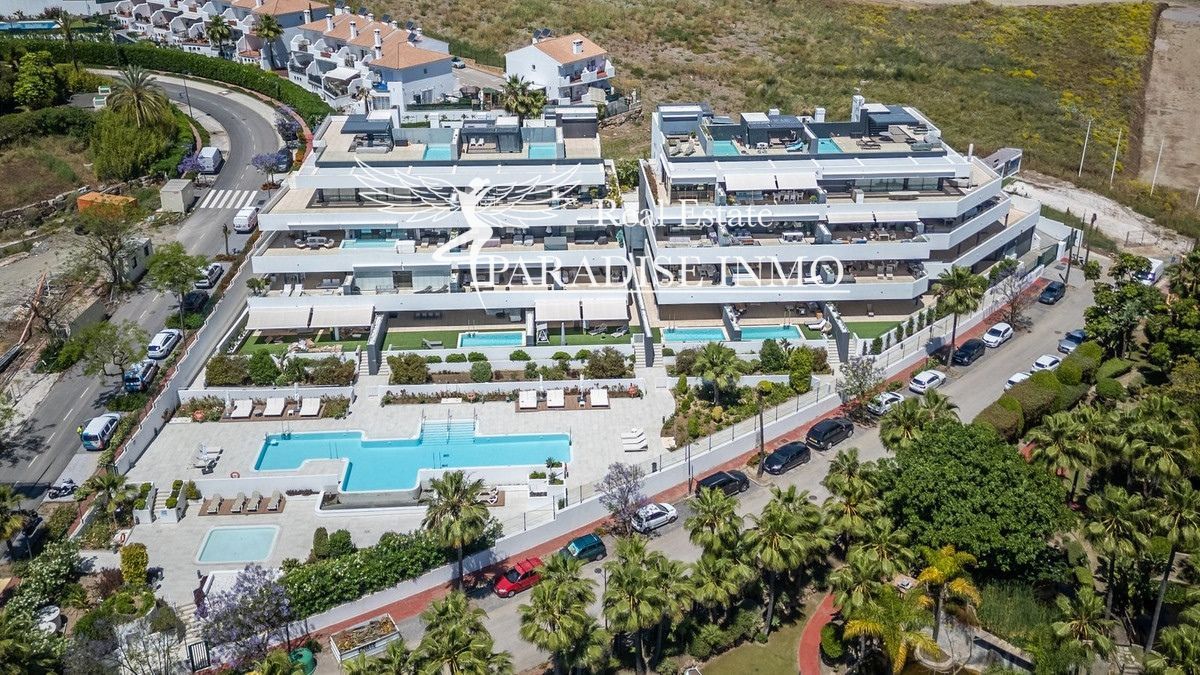 Flat for sale Estepona, Málaga. Ref: 5651. Paradise Group 