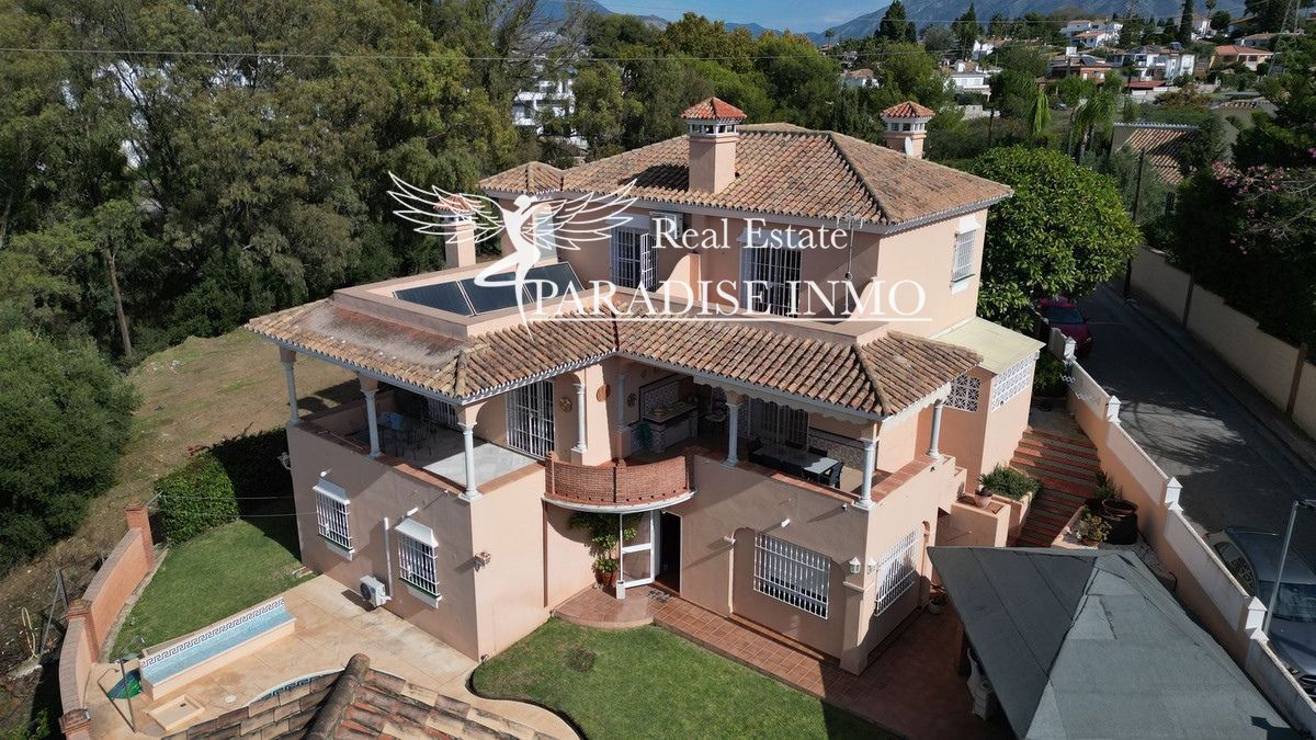 Detached villa for sale Marbella, Málaga. Ref: 5653. Paradise Group 