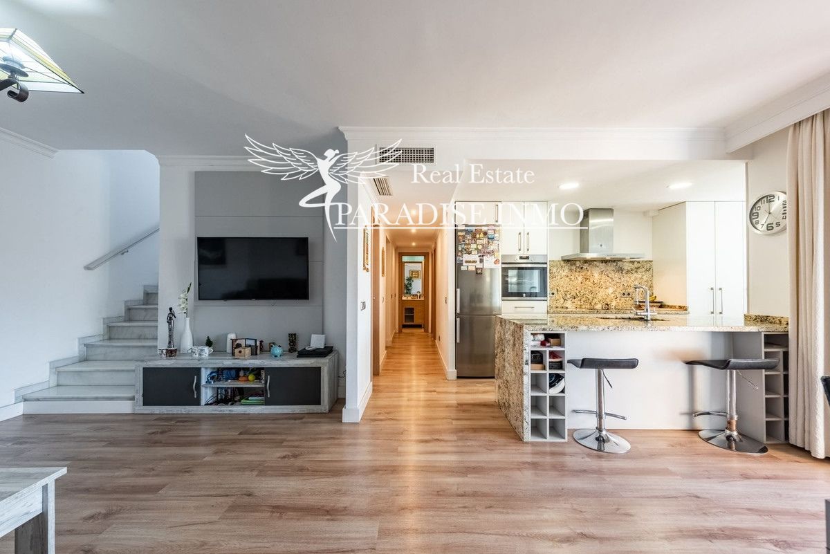 Flat for sale Marbella, Málaga. Ref: 5673. Paradise Group 