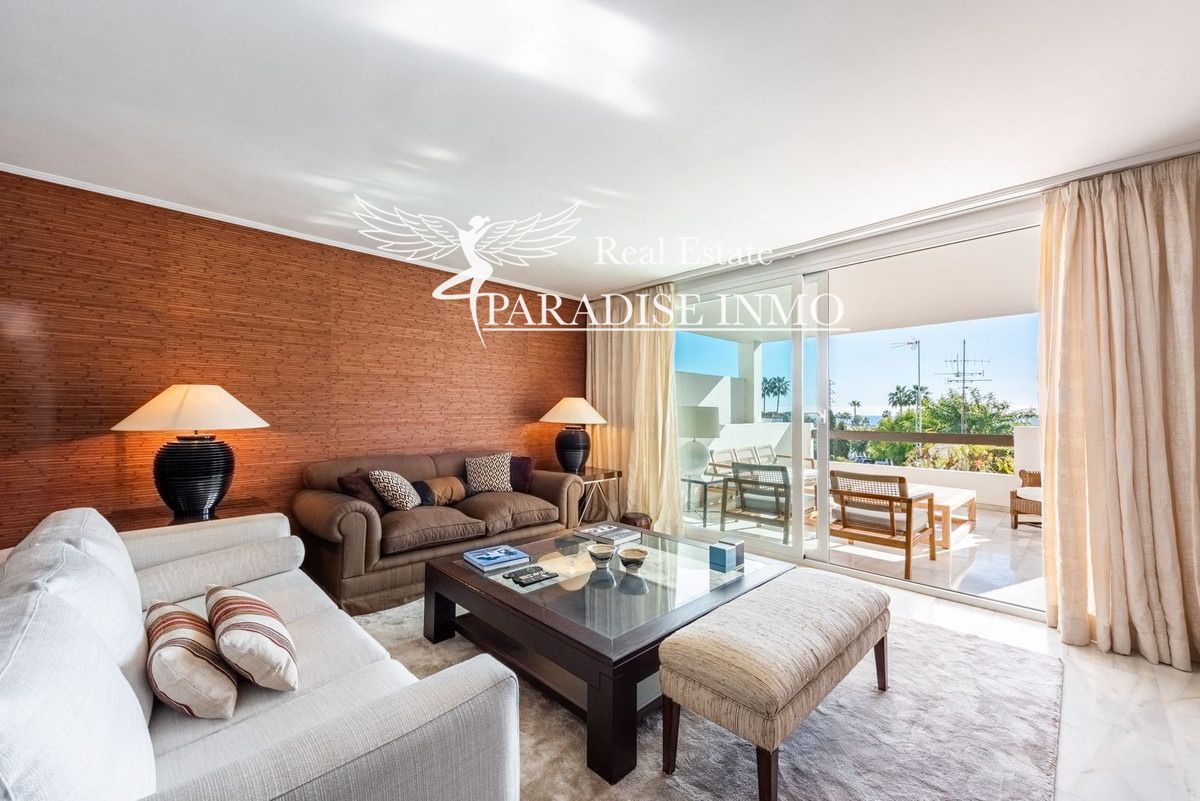 Flat for sale Estepona, Málaga. Ref: 5675. Paradise Group 
