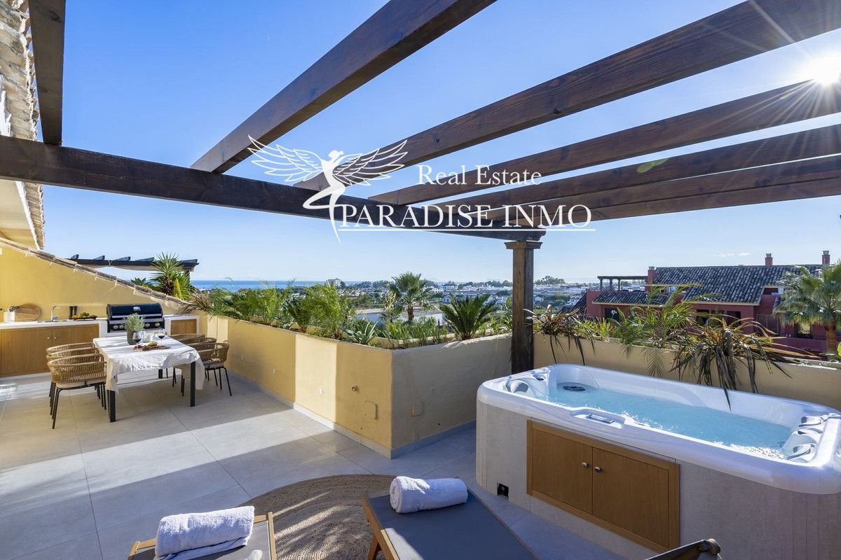 Flat for sale Estepona, Málaga. Ref: 5680. Paradise Group 