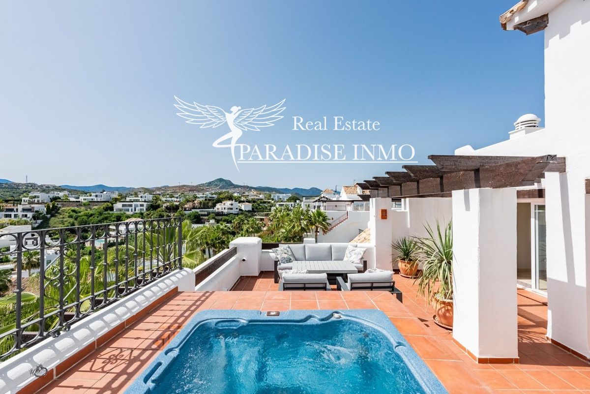 Flat for sale Estepona, Málaga. Ref: 5683. Paradise Group 