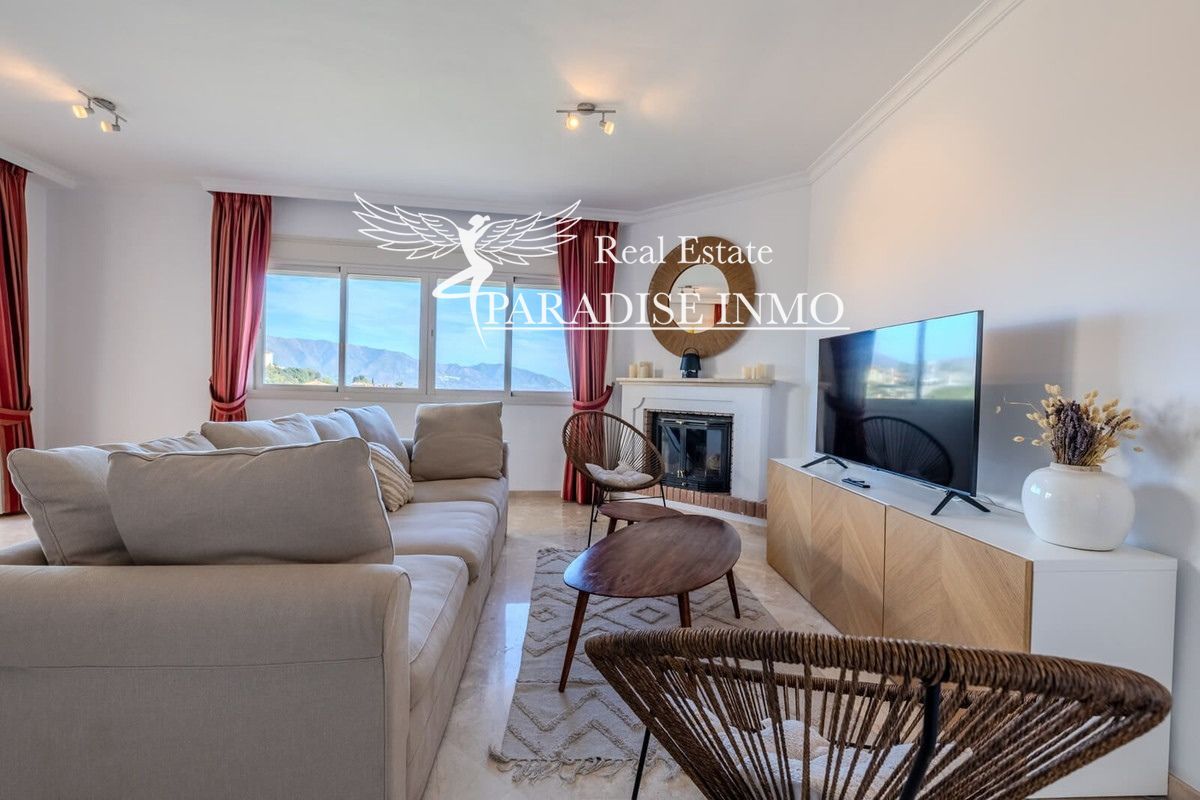 Flat for sale Marbella, Málaga. Ref: 5698. Paradise Group 