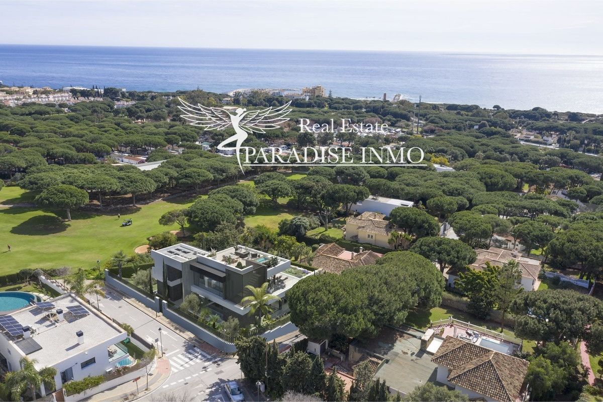 Detached villa for sale Marbella, Málaga. Ref: 5699. Paradise Group 
