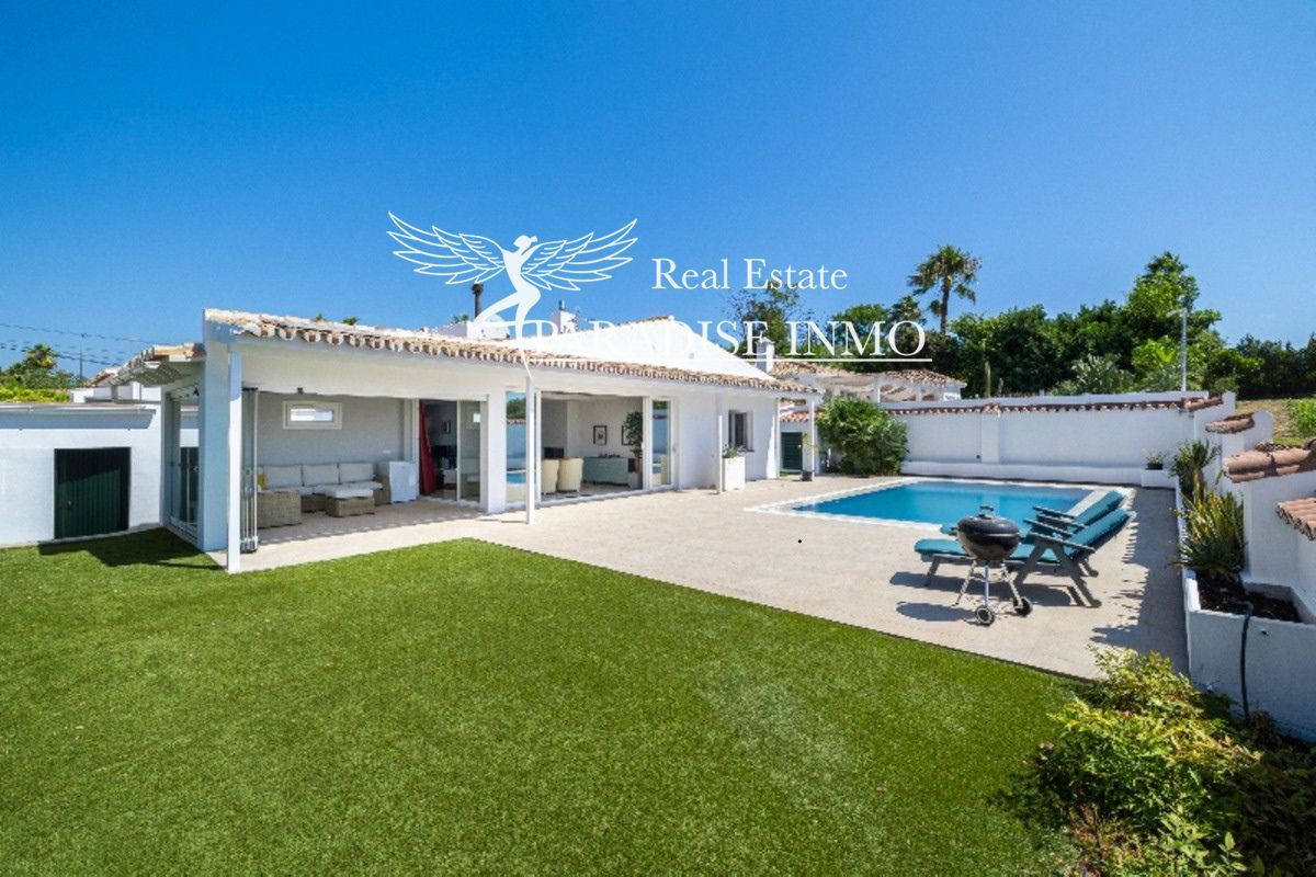 Detached villa for sale Marbella, Málaga. Ref: 5725. Paradise Group 
