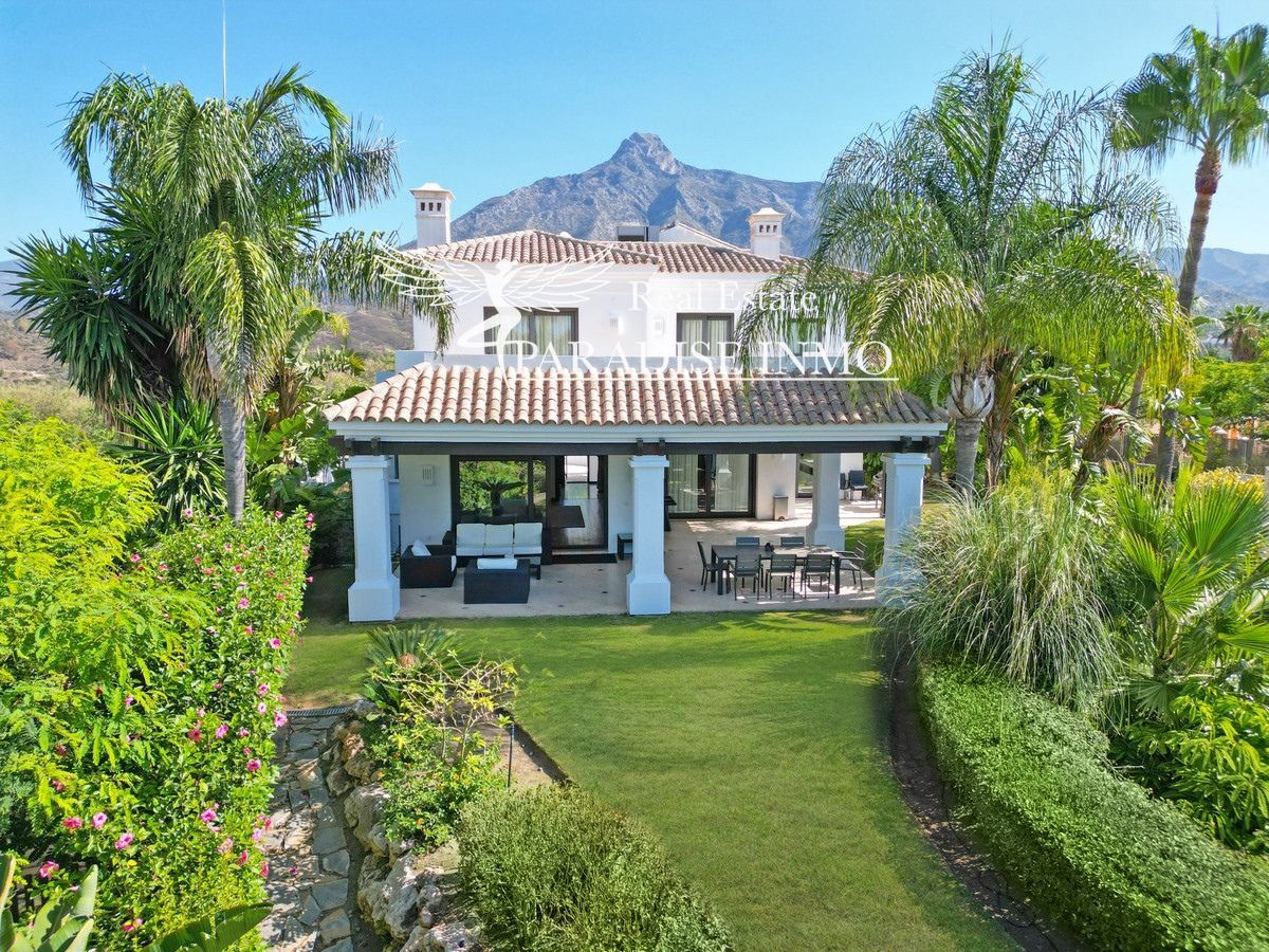 Detached villa for sale Marbella, Málaga. Ref: 5731. Paradise Group 