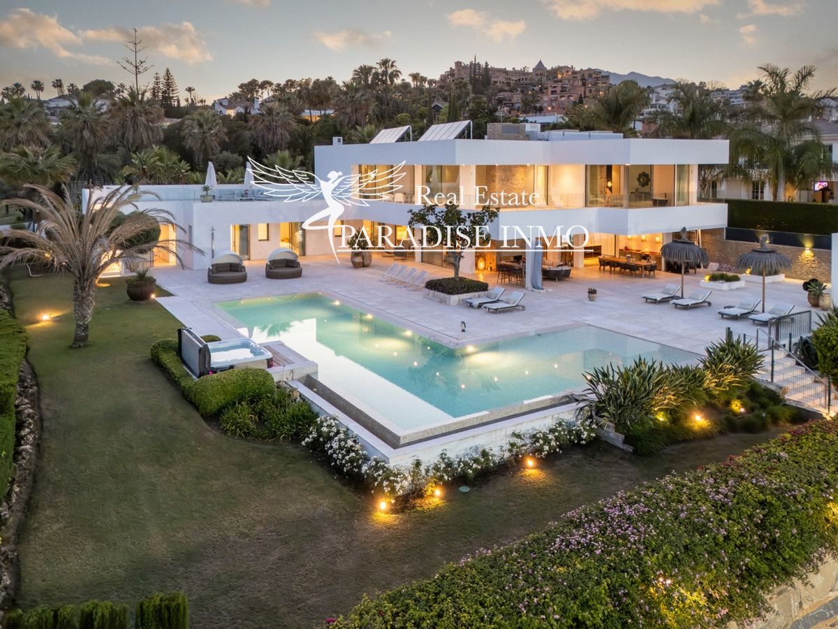 Detached villa for sale Marbella, Málaga. Ref: 5746. Paradise Group 