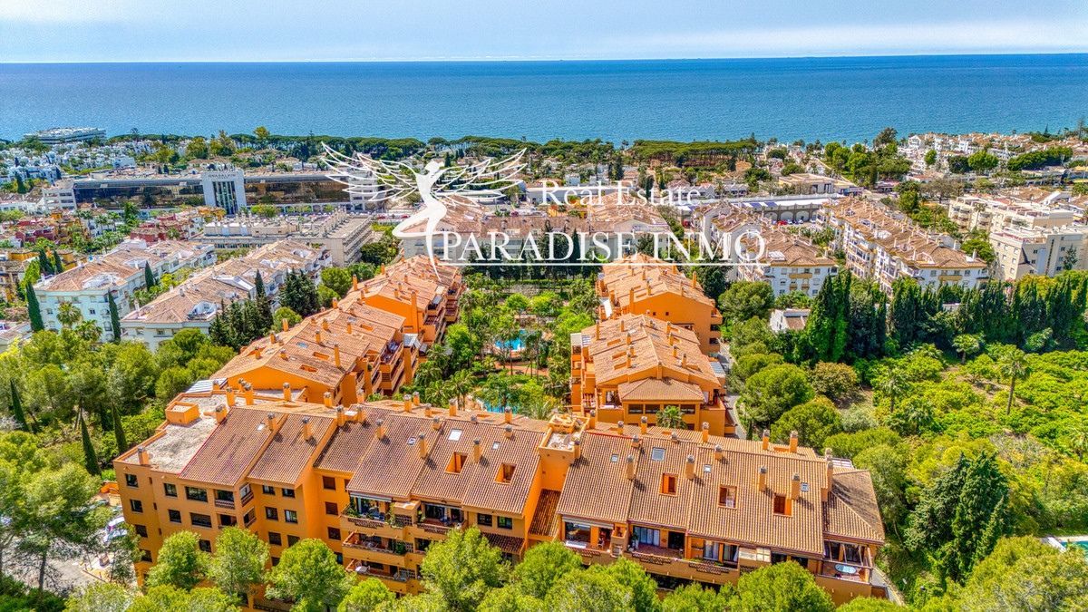 Flat for sale Marbella, Málaga. Ref: 5753. Paradise Group 