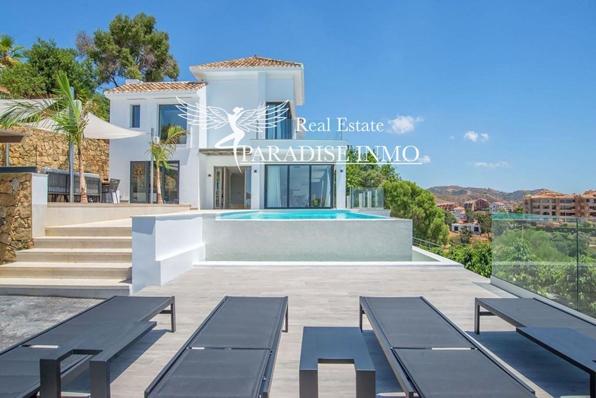 Chalet Independiente en venta Marbella, Málaga. Ref: 5770. Paradise Group 