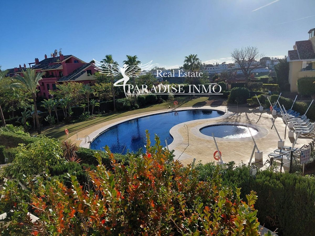 Piso en venta Estepona, Málaga. Ref: 5804. Paradise Group 