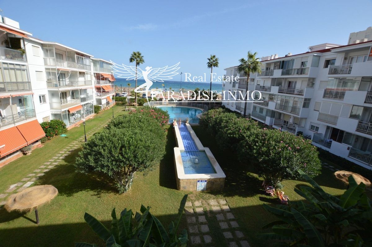 Piso en venta Fuengirola, Málaga. Ref: 6004. Paradise Group 