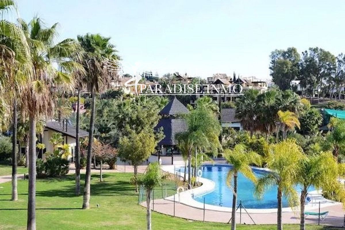 Piso en venta Estepona, Málaga. Ref: 6031. Paradise Group 