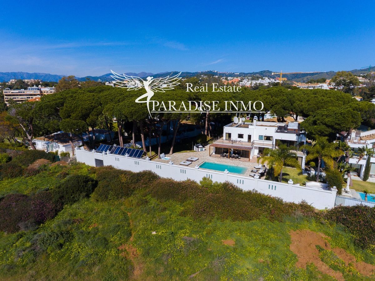 Chalet Independiente en venta Marbella, Málaga. Ref: 6053. Paradise Group 