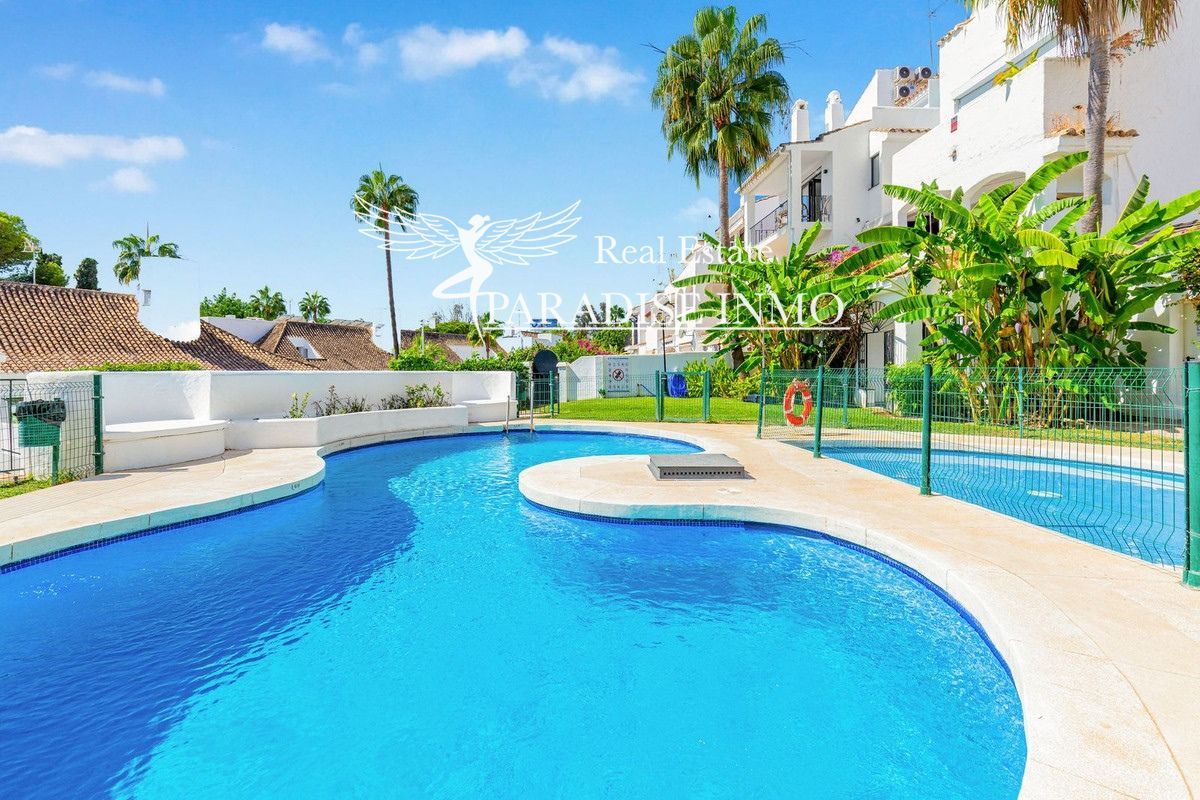 Flat for sale Marbella, Málaga. Ref: 6085. Paradise Group 