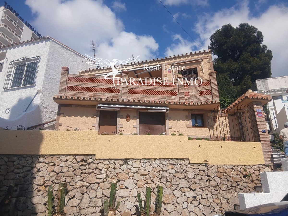 Chalet Independiente en venta Marbella, Málaga. Ref: 6092. Paradise Group 