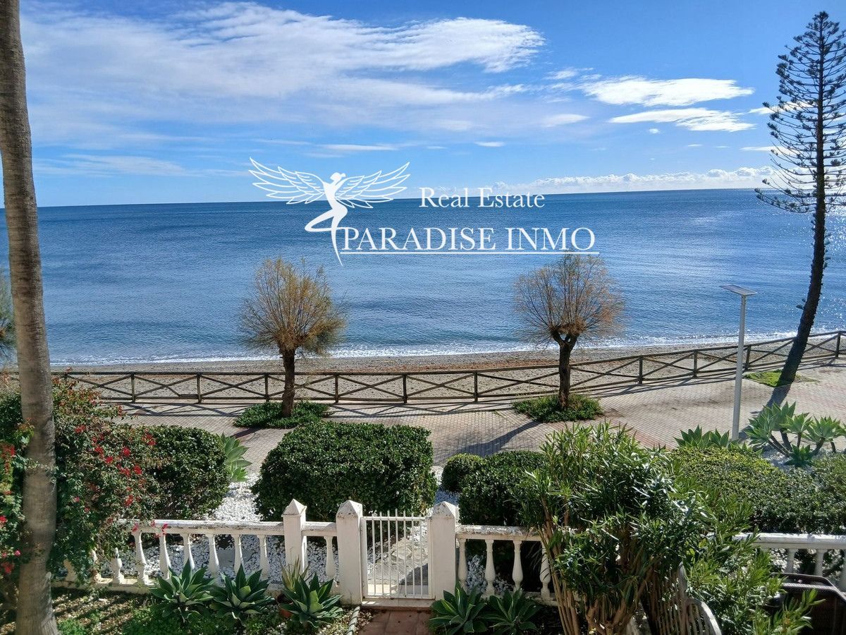 Flat for sale Estepona, Málaga. Ref: 6105. Paradise Group 