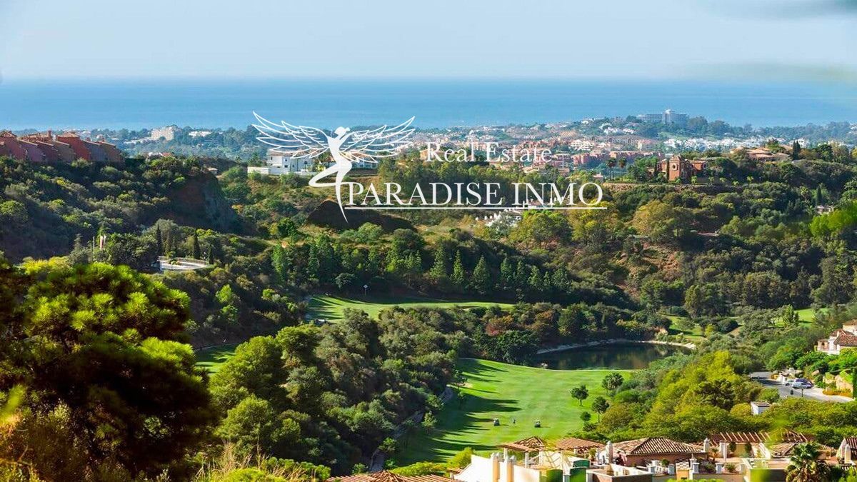 Flat for sale Benahavis, Málaga. Ref: 6122. Paradise Group 