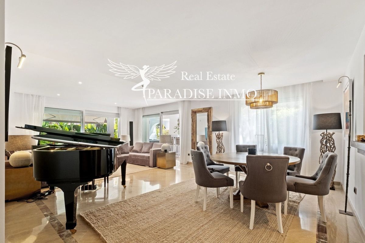 Flat for sale Marbella, Málaga. Ref: 6135. Paradise Group 