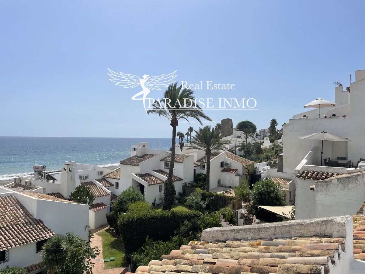 Flat for sale Estepona, Málaga. Ref: 6162. Paradise Group 