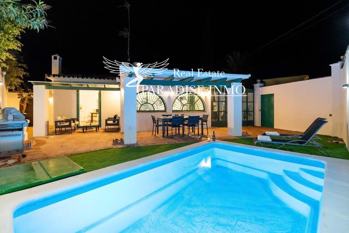 Chalet Independiente en venta Marbella, Málaga. Ref: 6187. Paradise Group 
