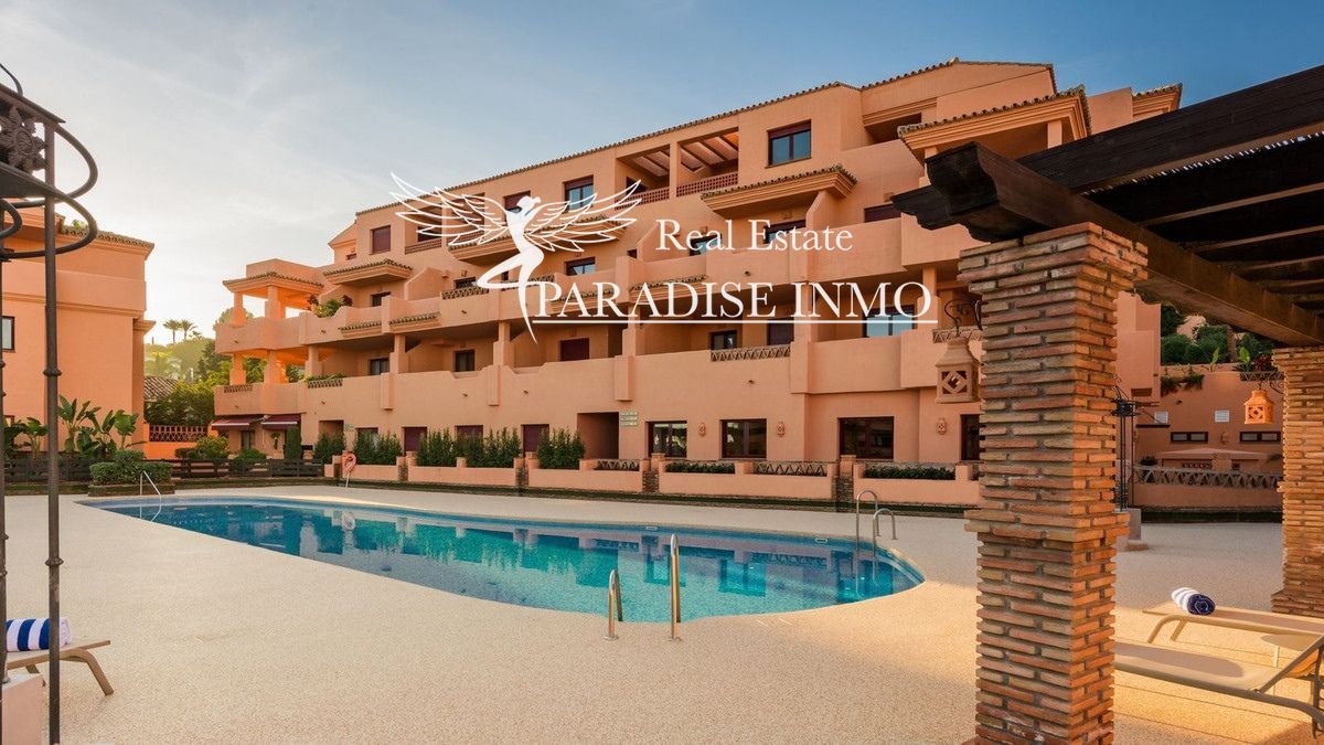 Flat for sale Benahavis, Málaga. Ref: 6190. Paradise Group 