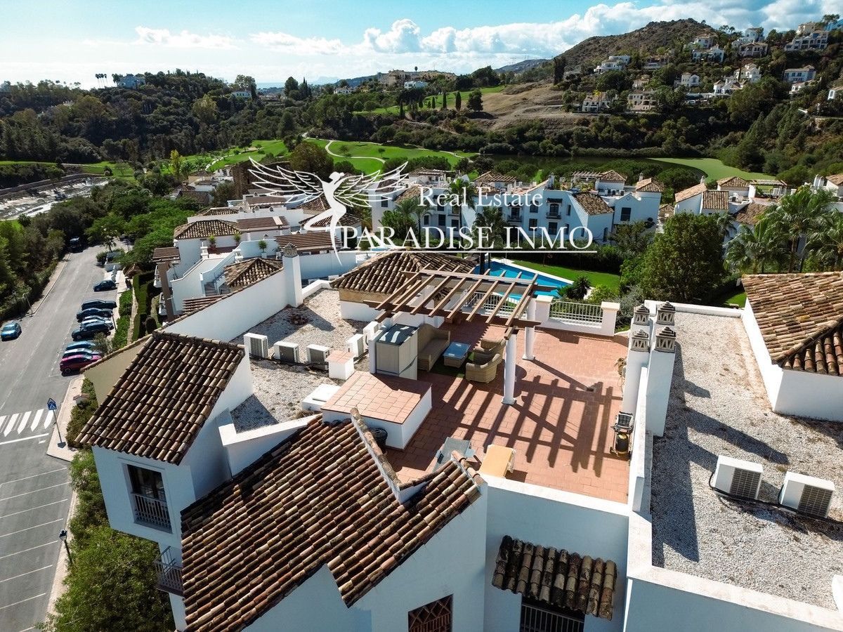 Flat for sale Benahavis, Málaga. Ref: 6194. Paradise Group 