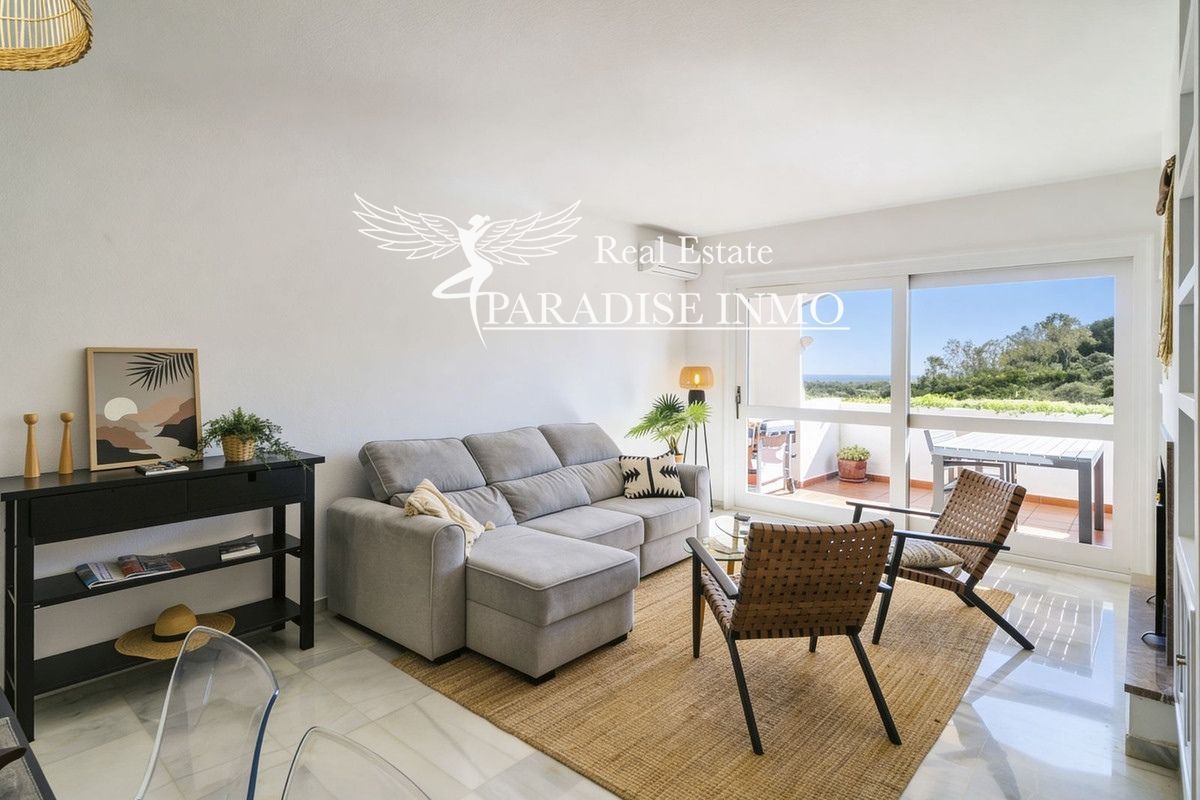 Flat for sale Benahavis, Málaga. Ref: 6196. Paradise Group 