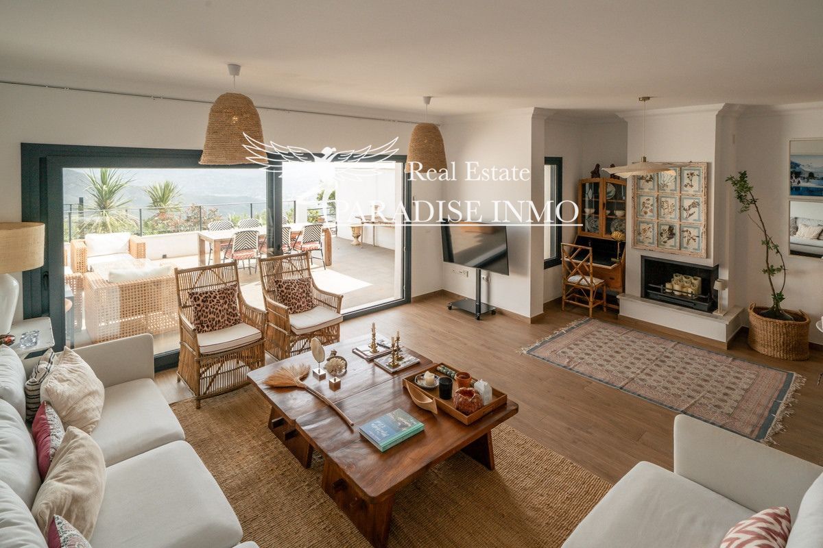 Chalet Independiente en venta Marbella, Málaga. Ref: 6211. Paradise Group 