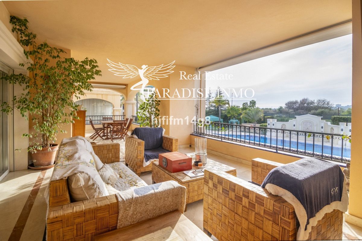 Flat for sale Marbella, Málaga. Ref: 6217. Paradise Group 