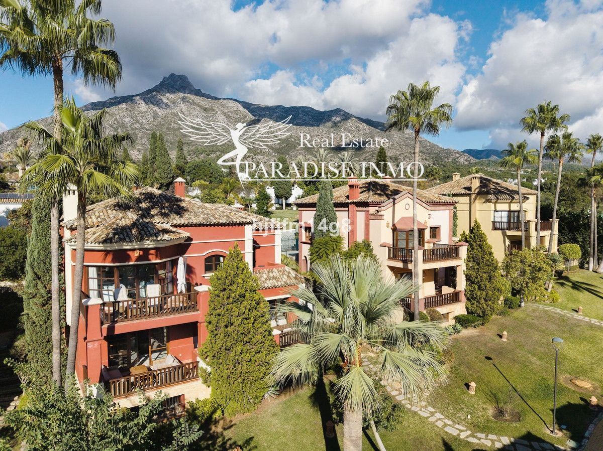 Chalet Independiente en venta Marbella, Málaga. Ref: 6220. Paradise Group 