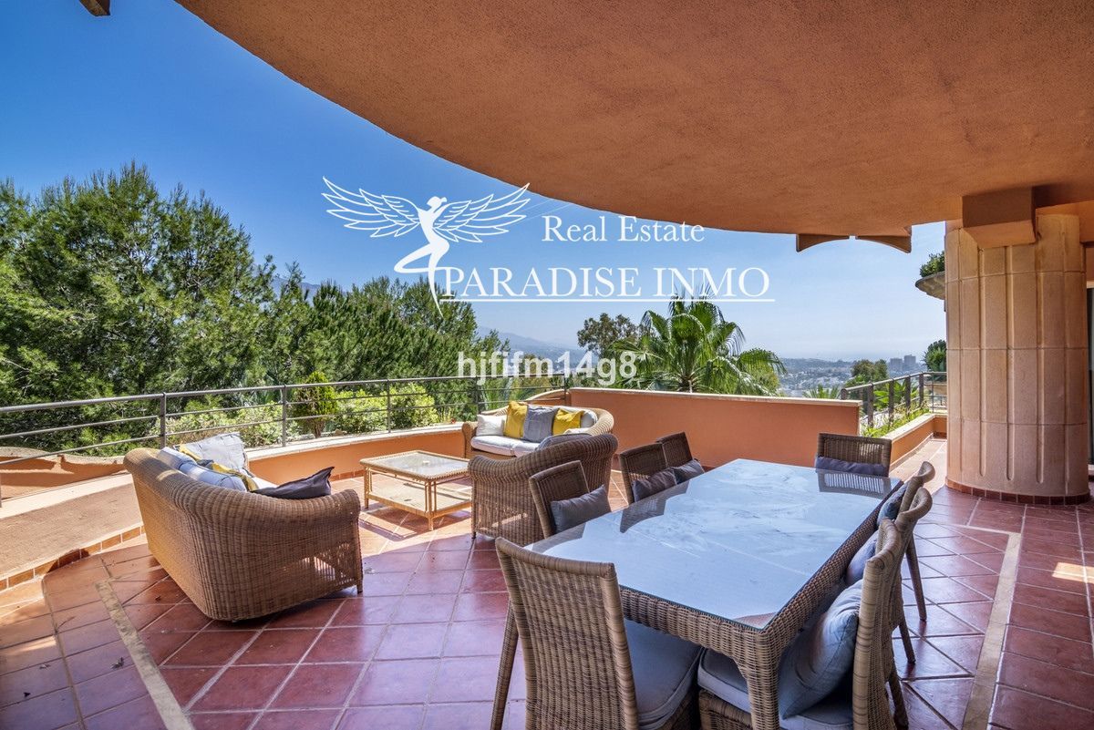 Flat for sale Marbella, Málaga. Ref: 6221. Paradise Group 